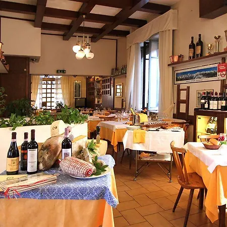 Ξενοδοχείο Valtellina 2*